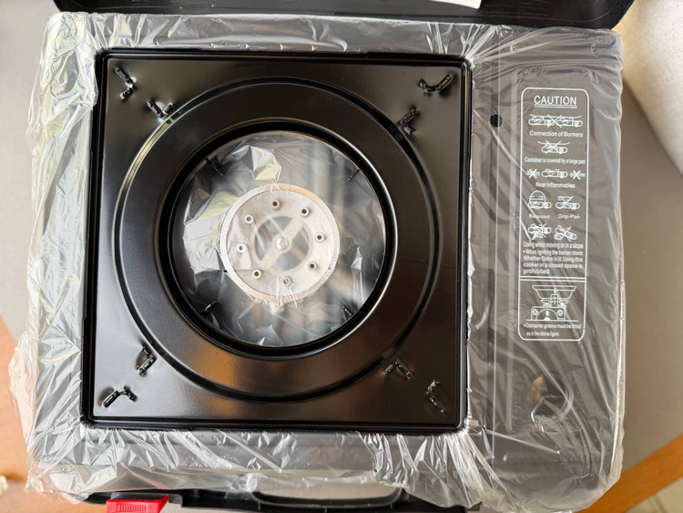 اجاق گاز سفری مدل BDZ-155-A (نو / دارای ایراد ظاهری کارخانه - حراج ویژه)